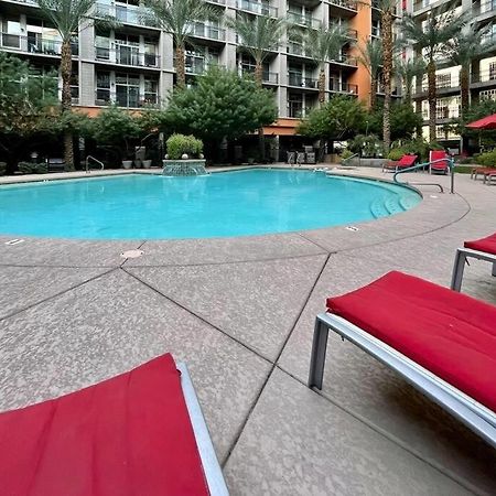 Loft Living Downtown At Its Best! Very Spacious Phoenix Exterior photo
